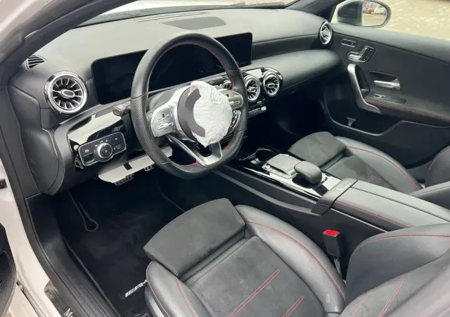 MERCEDES-BENZ Klasa A 200 d 4Matic 8G-DCT AMG Line