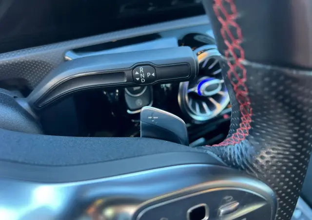 MERCEDES-BENZ Klasa A 200 d 4Matic 8G-DCT AMG Line