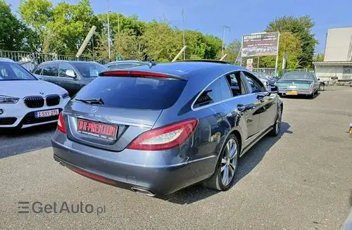 MERCEDES-BENZ CLS 