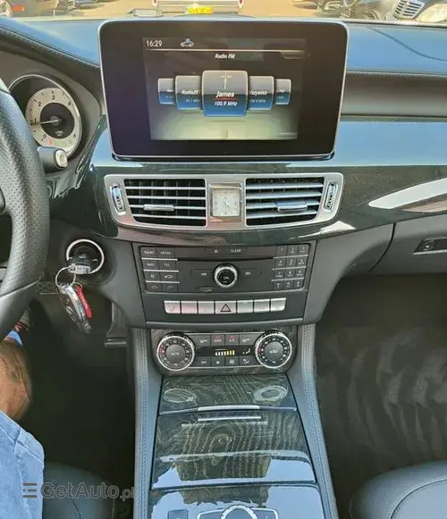 MERCEDES-BENZ CLS 
