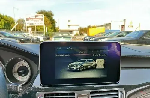 MERCEDES-BENZ CLS 