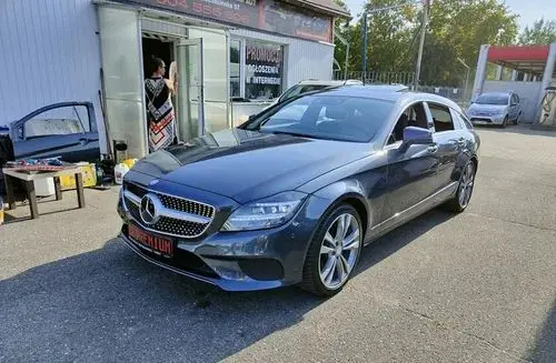 MERCEDES-BENZ CLS 
