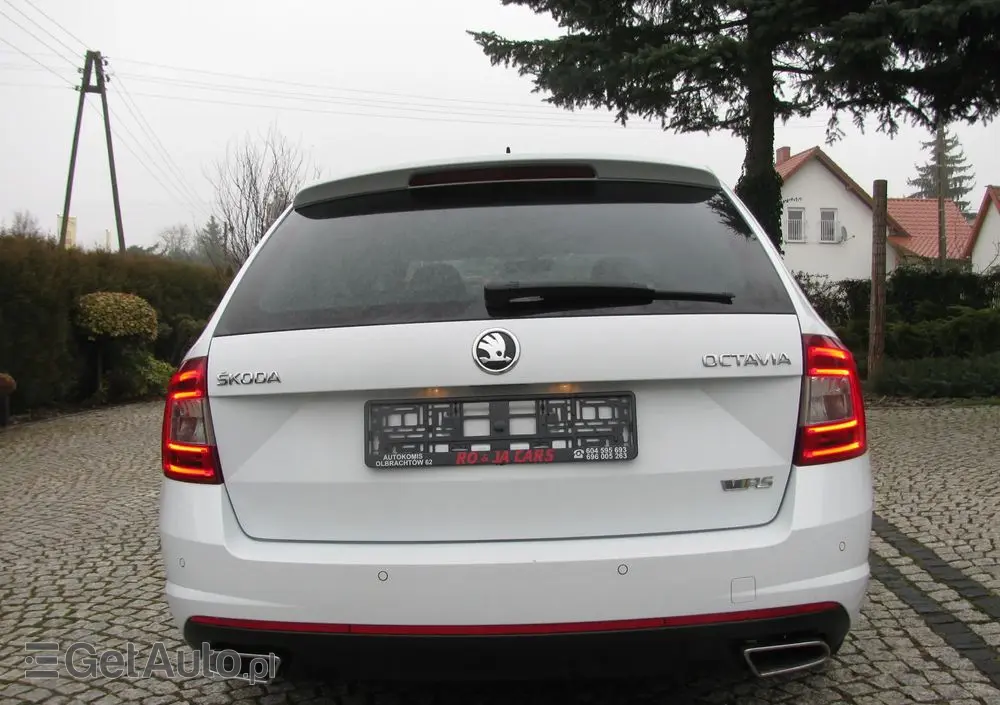 SKODA Octavia 2.0 TDI (Green tec) RS
