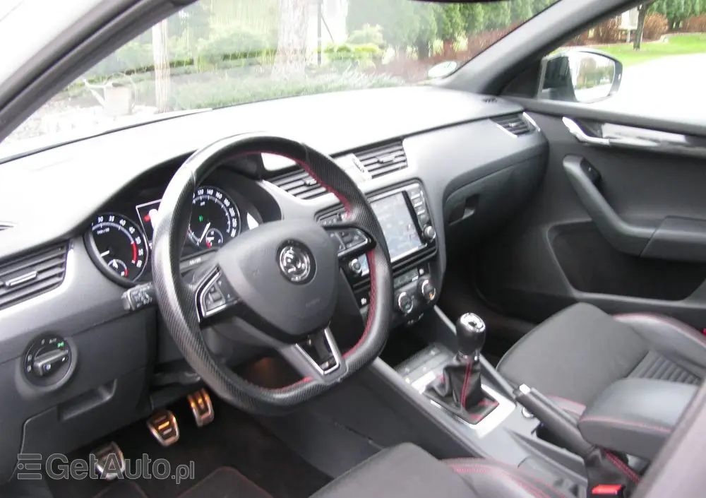 SKODA Octavia 2.0 TDI (Green tec) RS