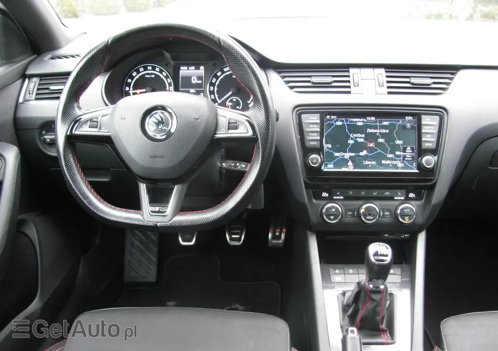 SKODA Octavia 2.0 TDI (Green tec) RS