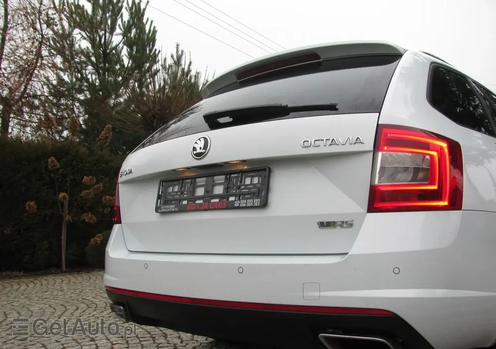 SKODA Octavia 2.0 TDI (Green tec) RS