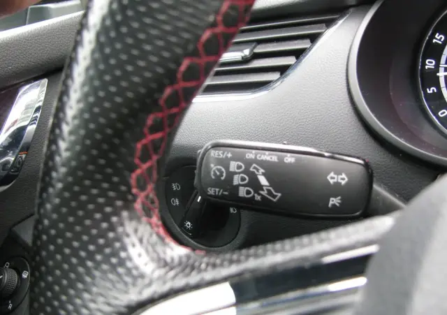 SKODA Octavia 2.0 TDI (Green tec) RS