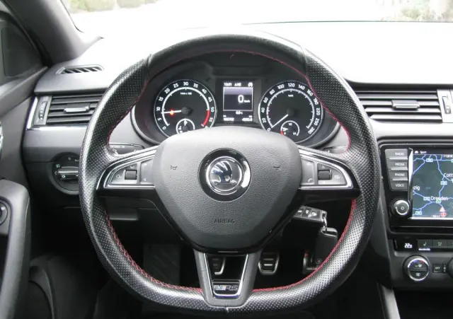 SKODA Octavia 2.0 TDI (Green tec) RS