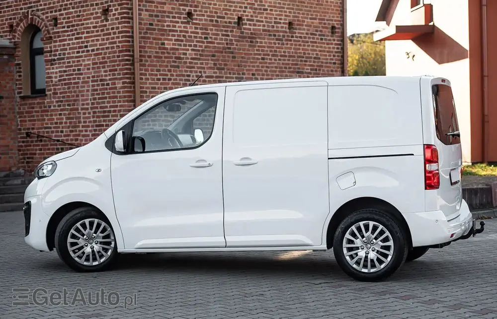 PEUGEOT Expert 2.0 L1 EAT8