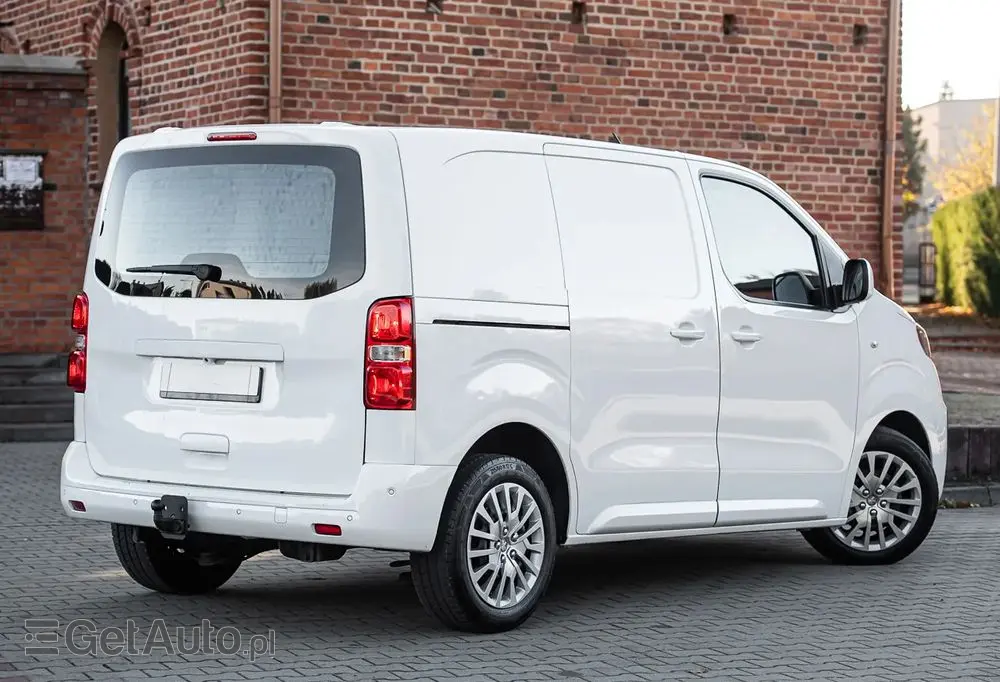 PEUGEOT Expert 2.0 L1 EAT8