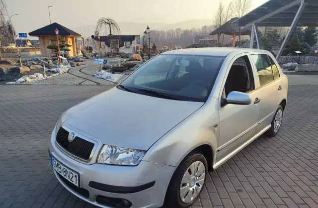SKODA Fabia 