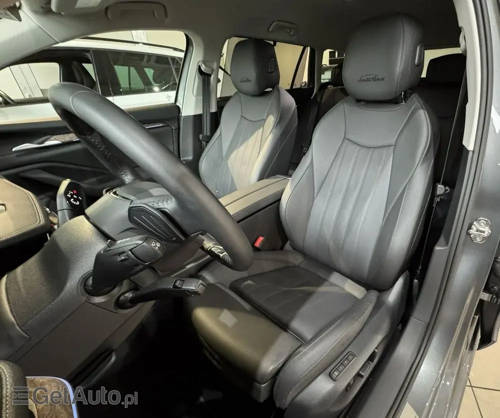 SKODA Superb 2.0 TDI SCR 4x4 L&K DSG