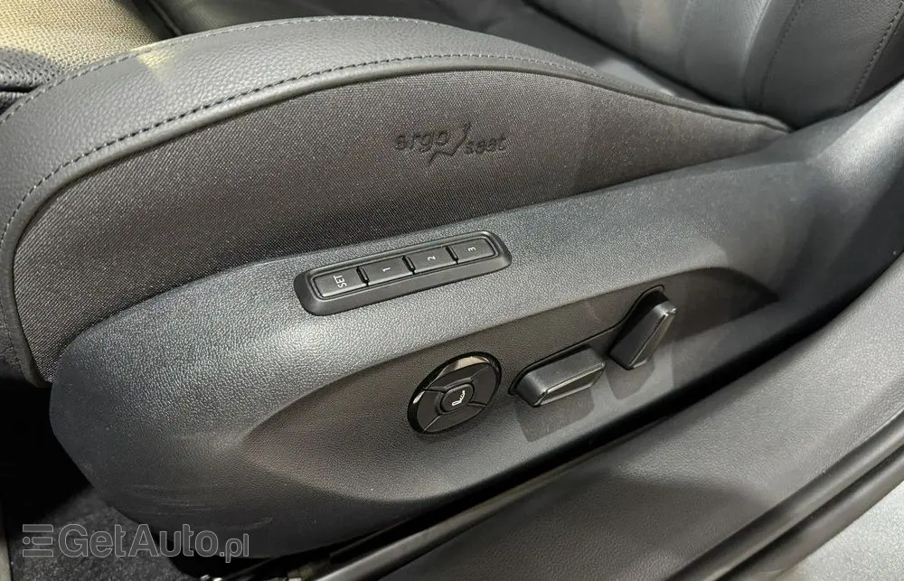 SKODA Superb 2.0 TDI SCR 4x4 L&K DSG