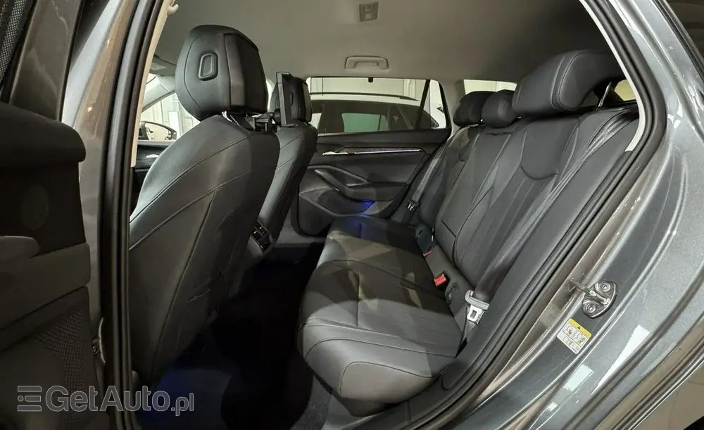 SKODA Superb 2.0 TDI SCR 4x4 L&K DSG