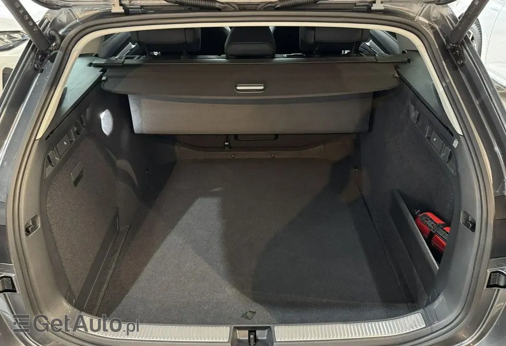 SKODA Superb 2.0 TDI SCR 4x4 L&K DSG