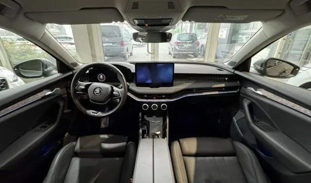 SKODA Superb 2.0 TDI SCR 4x4 L&K DSG