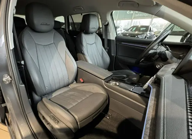 SKODA Superb 2.0 TDI SCR 4x4 L&K DSG