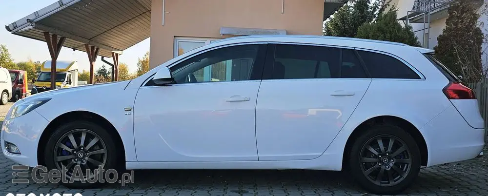 OPEL Insignia 2.0 T SportsTourer 4x4 ecoFLEX Start/Stop Design Edition