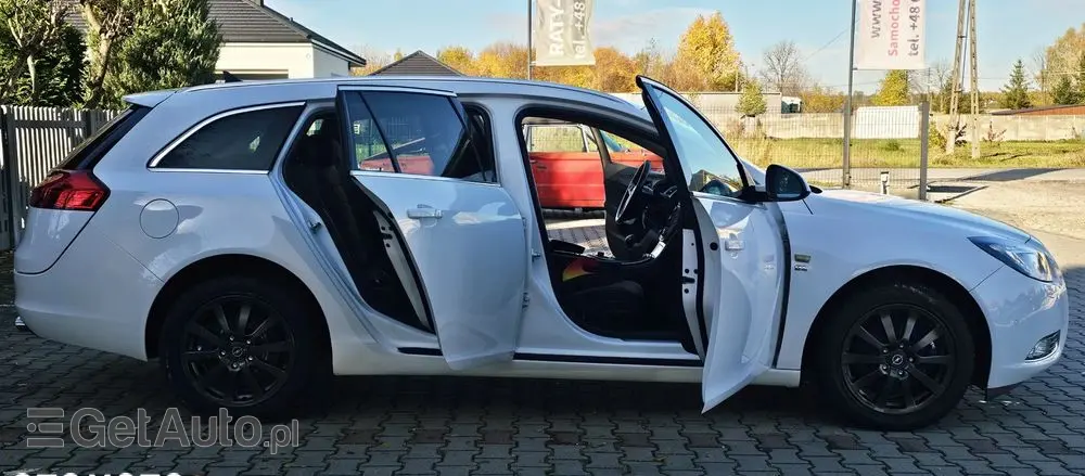 OPEL Insignia 2.0 T SportsTourer 4x4 ecoFLEX Start/Stop Design Edition