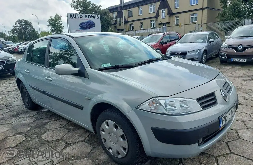 RENAULT Megane 