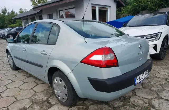 RENAULT Megane 