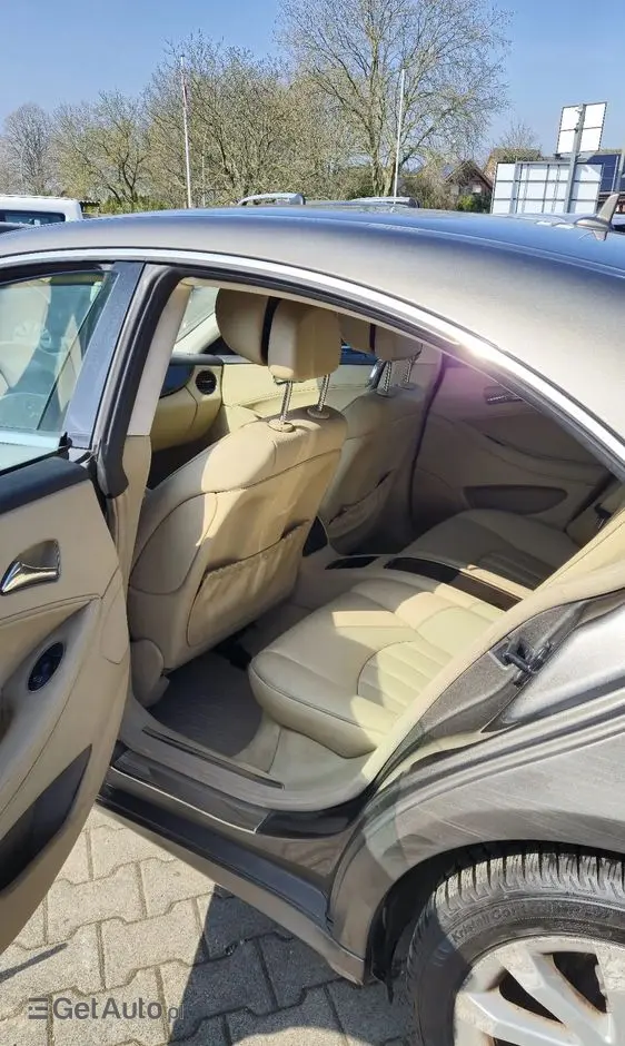 MERCEDES-BENZ CLS 320 CDI 7G-TRONIC Grand Edition