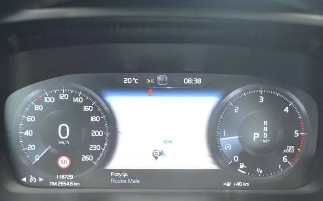 VOLVO XC 40 T3 Momentum Pro