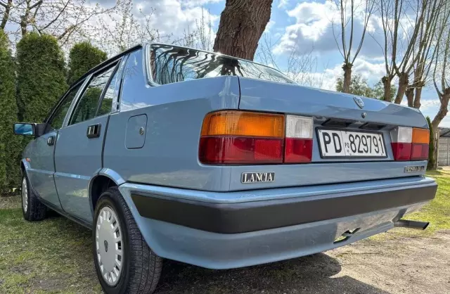 LANCIA Prisma 