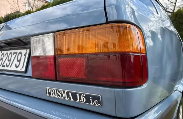 LANCIA Prisma 