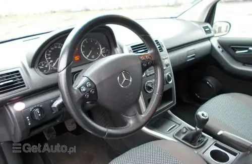 MERCEDES-BENZ Klasa A 