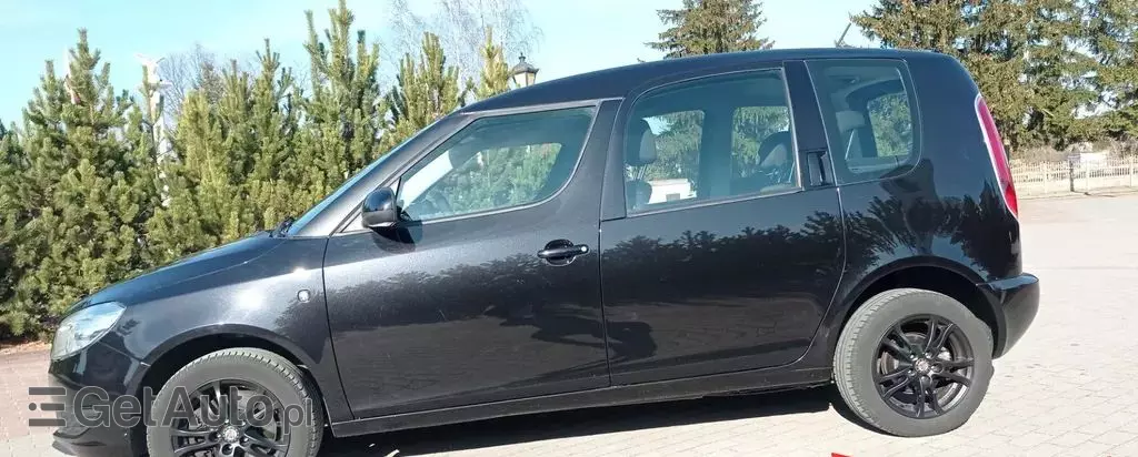 SKODA Roomster 