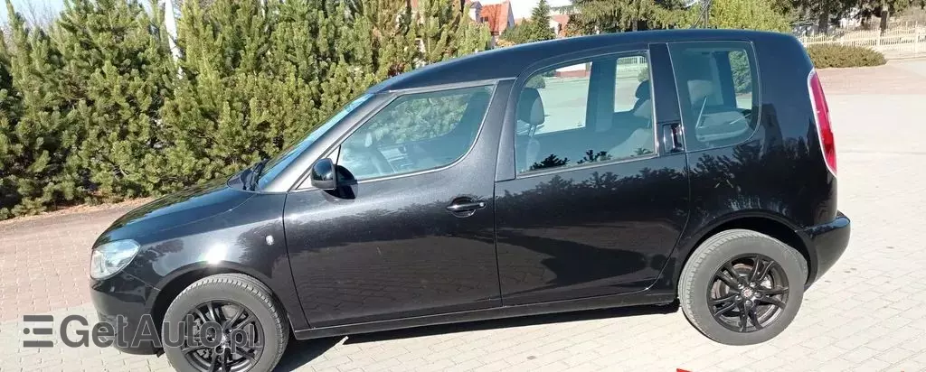 SKODA Roomster 