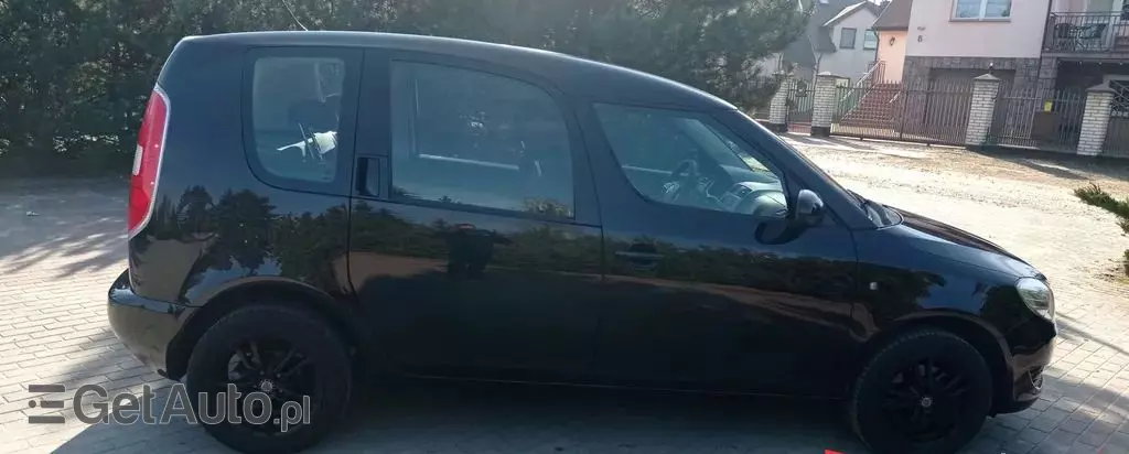 SKODA Roomster 