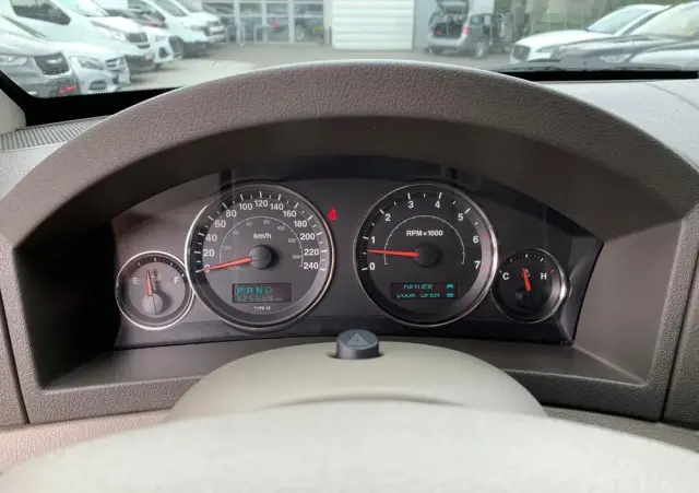 JEEP Grand Cherokee 5.7 V8 Limited