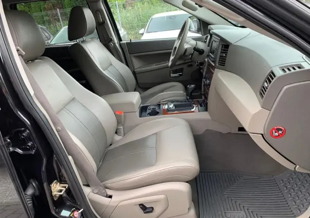 JEEP Grand Cherokee 5.7 V8 Limited