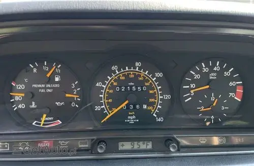 MERCEDES-BENZ 190 