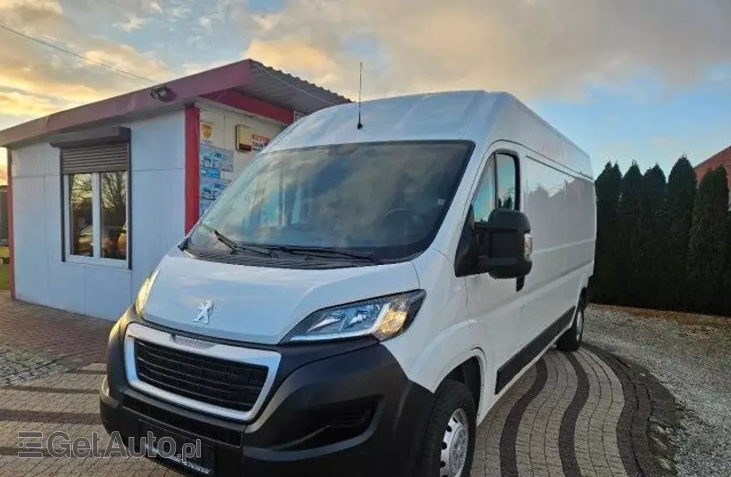PEUGEOT Boxer 