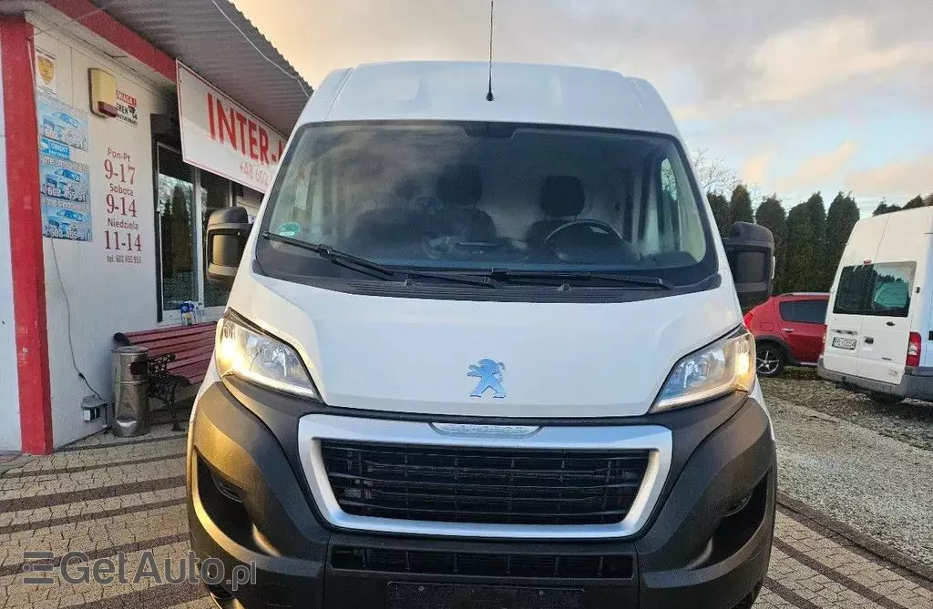 PEUGEOT Boxer 