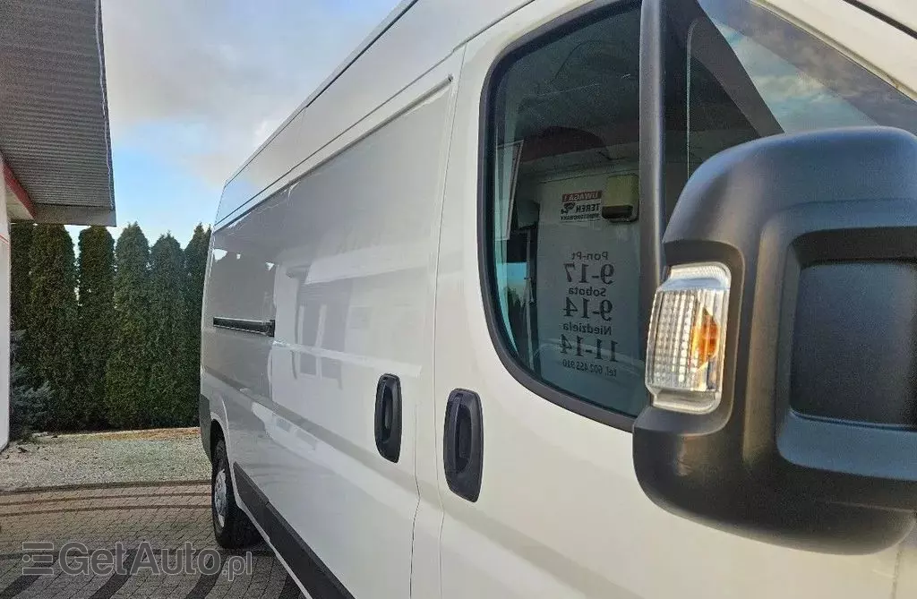PEUGEOT Boxer 