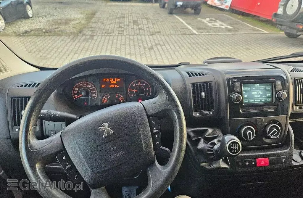 PEUGEOT Boxer 