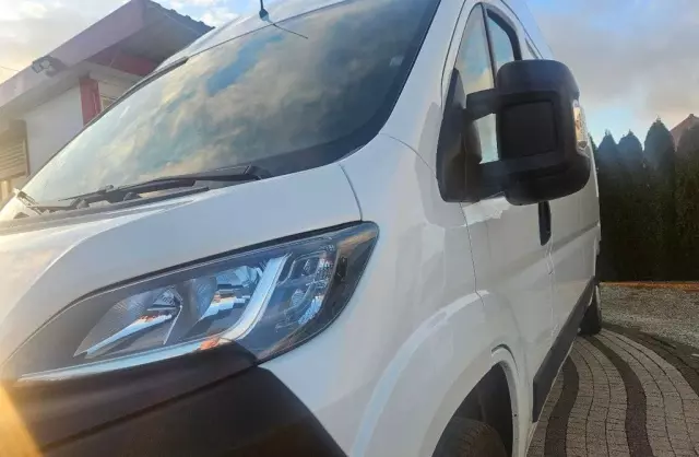 PEUGEOT Boxer 