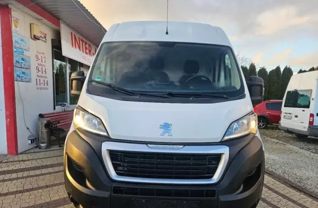 PEUGEOT Boxer 