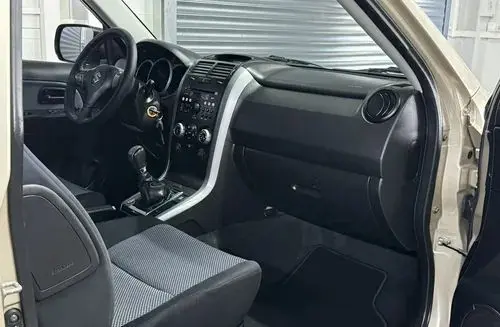 SUZUKI Grand Vitara 