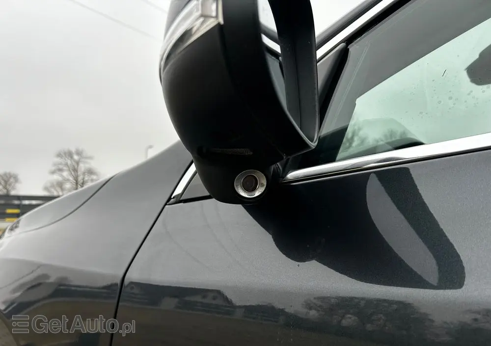 VOLVO S60 2.0T Momentum