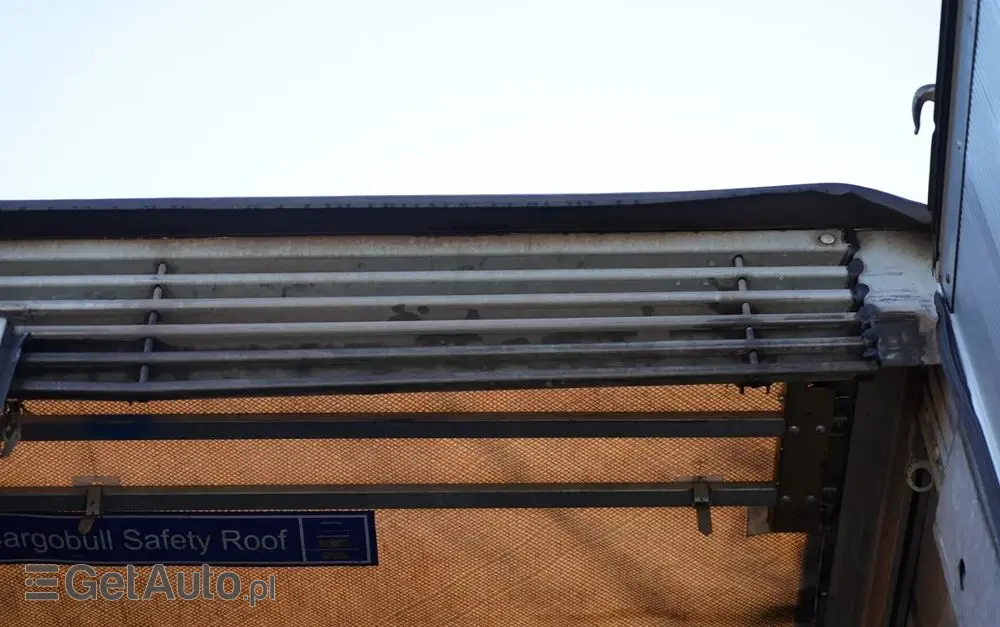 SCHMITZ CARGOBULL FIRANKA / MEGA  / RSAB POMPOWANY DACH/  LOWDECK / DACH PODNOSZONY 