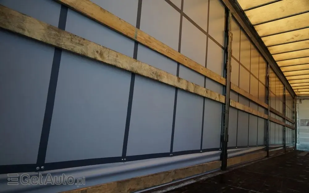 SCHMITZ CARGOBULL FIRANKA / MEGA  / RSAB POMPOWANY DACH/  LOWDECK / DACH PODNOSZONY 