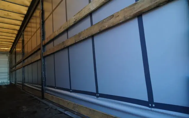 SCHMITZ CARGOBULL FIRANKA / MEGA  / RSAB POMPOWANY DACH/  LOWDECK / DACH PODNOSZONY 