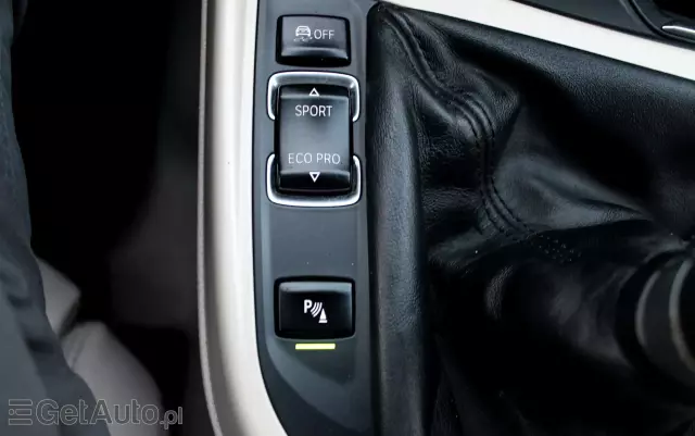 BMW Seria 1 120d BluePerformance Sport Line