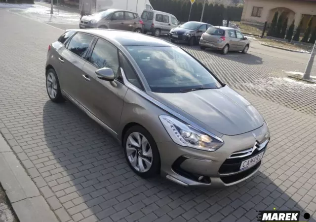 CITROËN DS5 