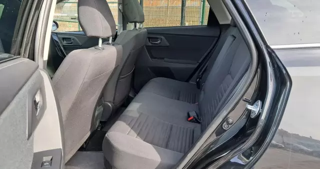 TOYOTA Auris 1.8 VVT-i Hybrid Automatik Executive